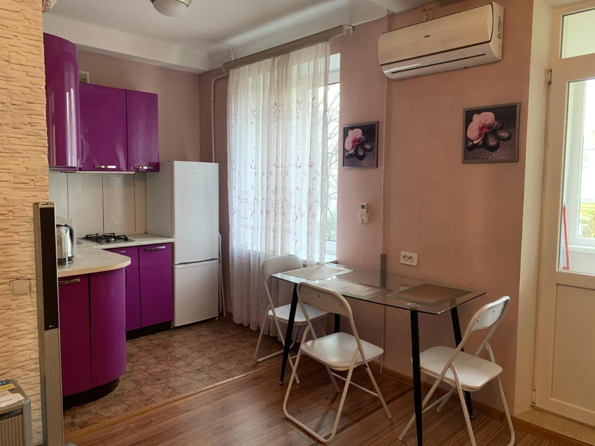 Apartments Печерск 基輔 外观 照片