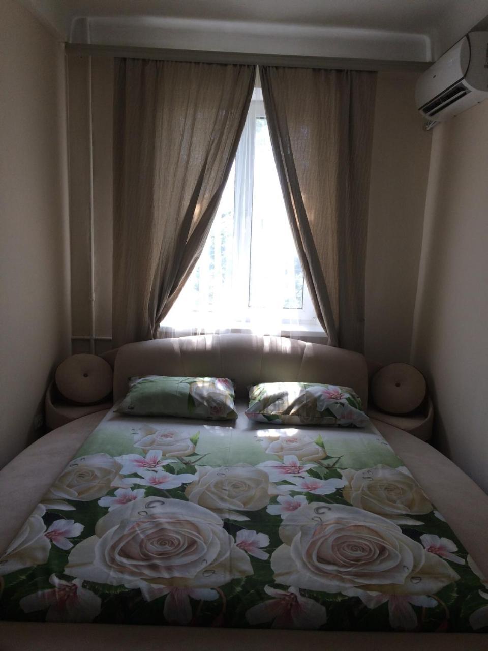 Apartments Печерск 基輔 外观 照片
